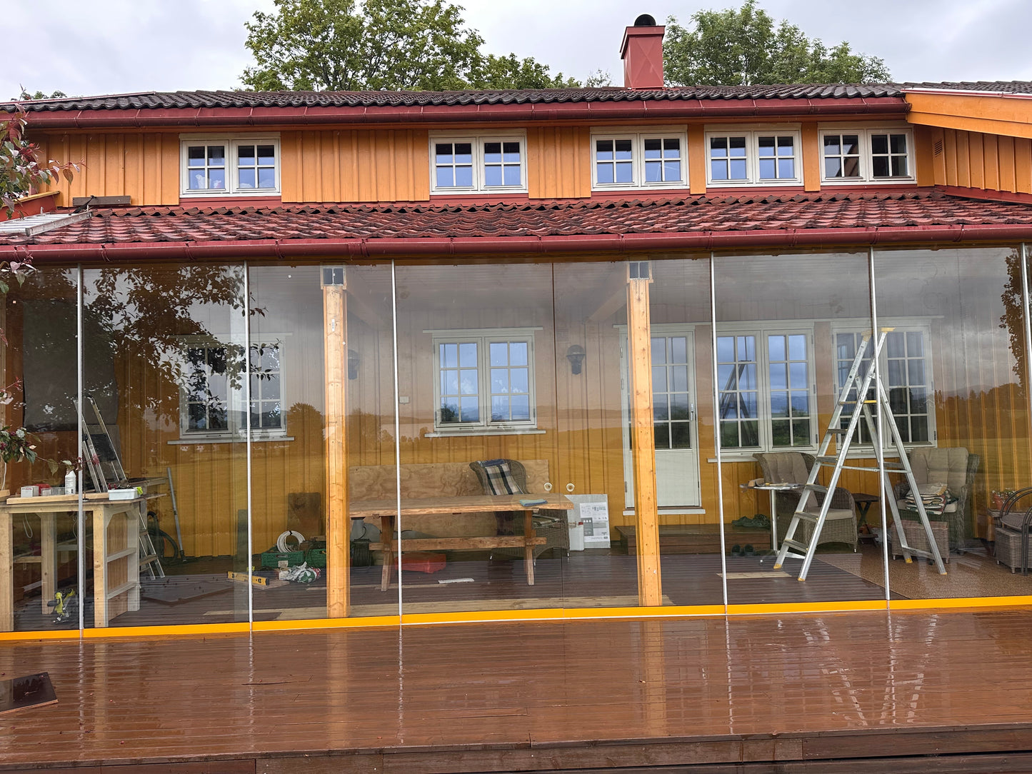Rammeløse skyvedører