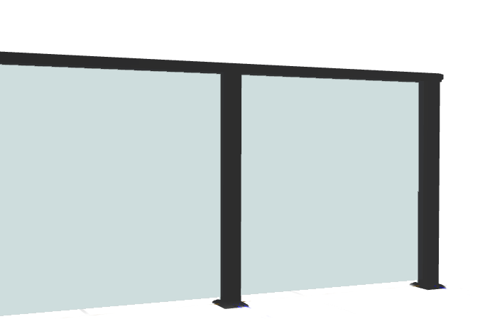 Glassrekkverk med stolper i aluminium